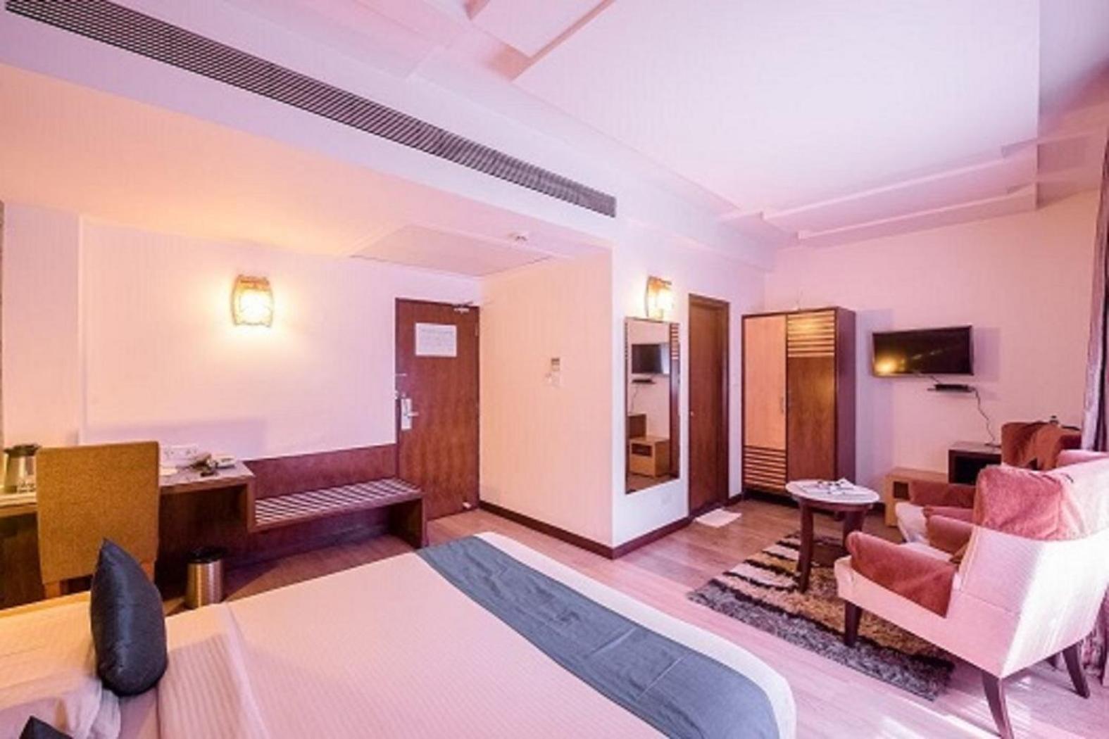Hotel Silicrest Bangalore Ngoại thất bức ảnh