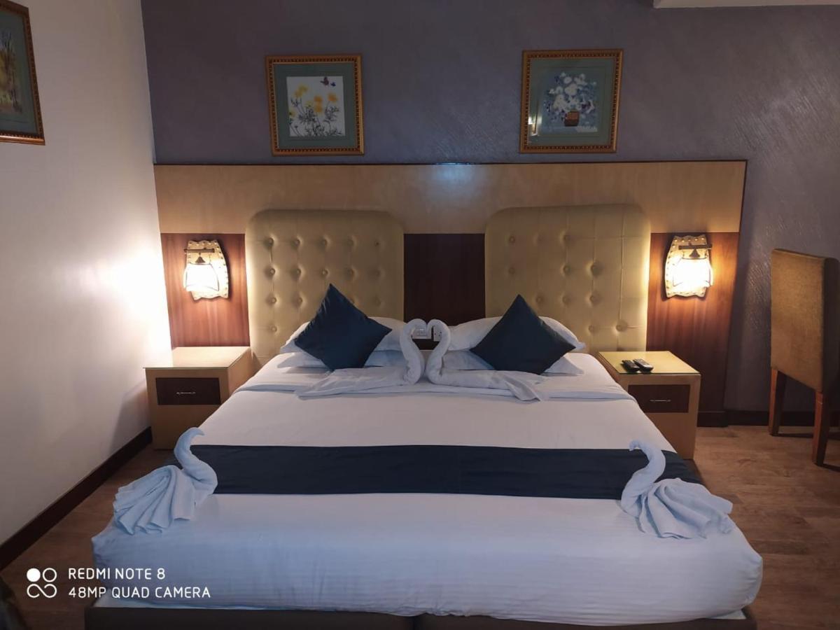 Hotel Silicrest Bangalore Ngoại thất bức ảnh