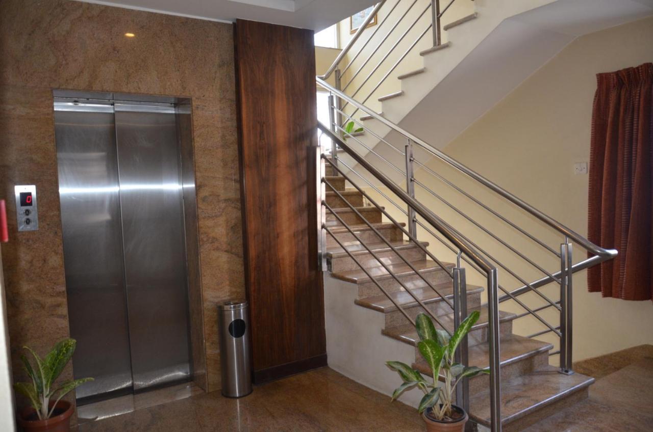 Hotel Silicrest Bangalore Ngoại thất bức ảnh